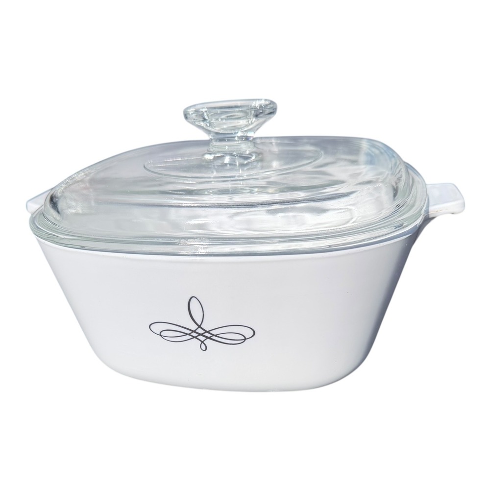Corning Ware Le Persil La Sauge Casserole Dish White Blue Scroll A-3-B 3 Qt Lid